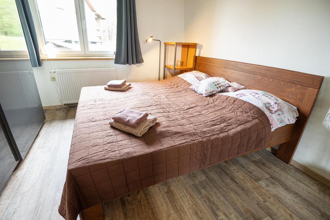 Penzion Tyra Trinec Eksteriør bilde